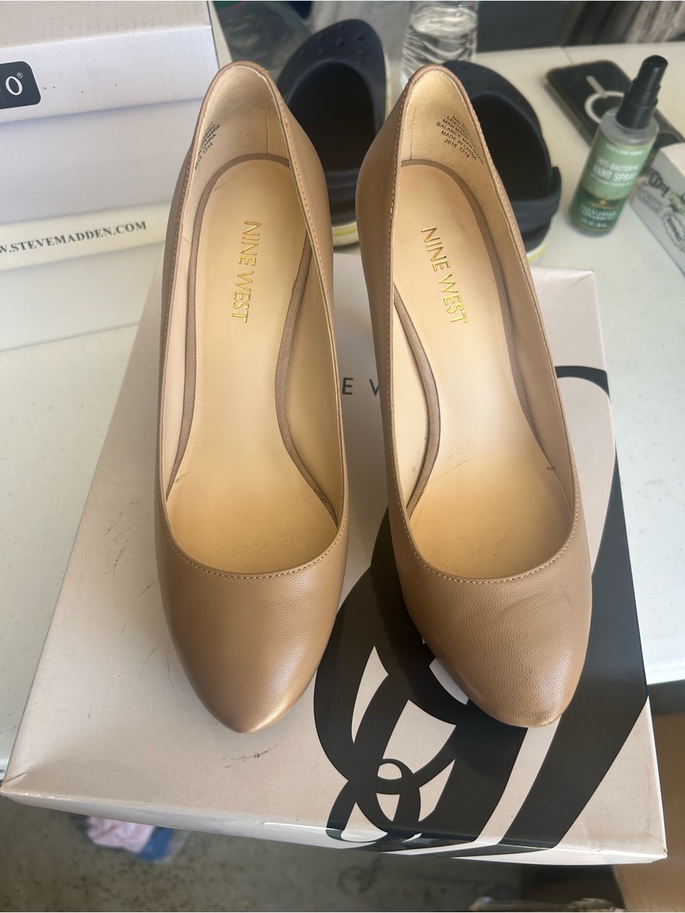 Nine West Nude/Tan Leather Round-Toe Pumps